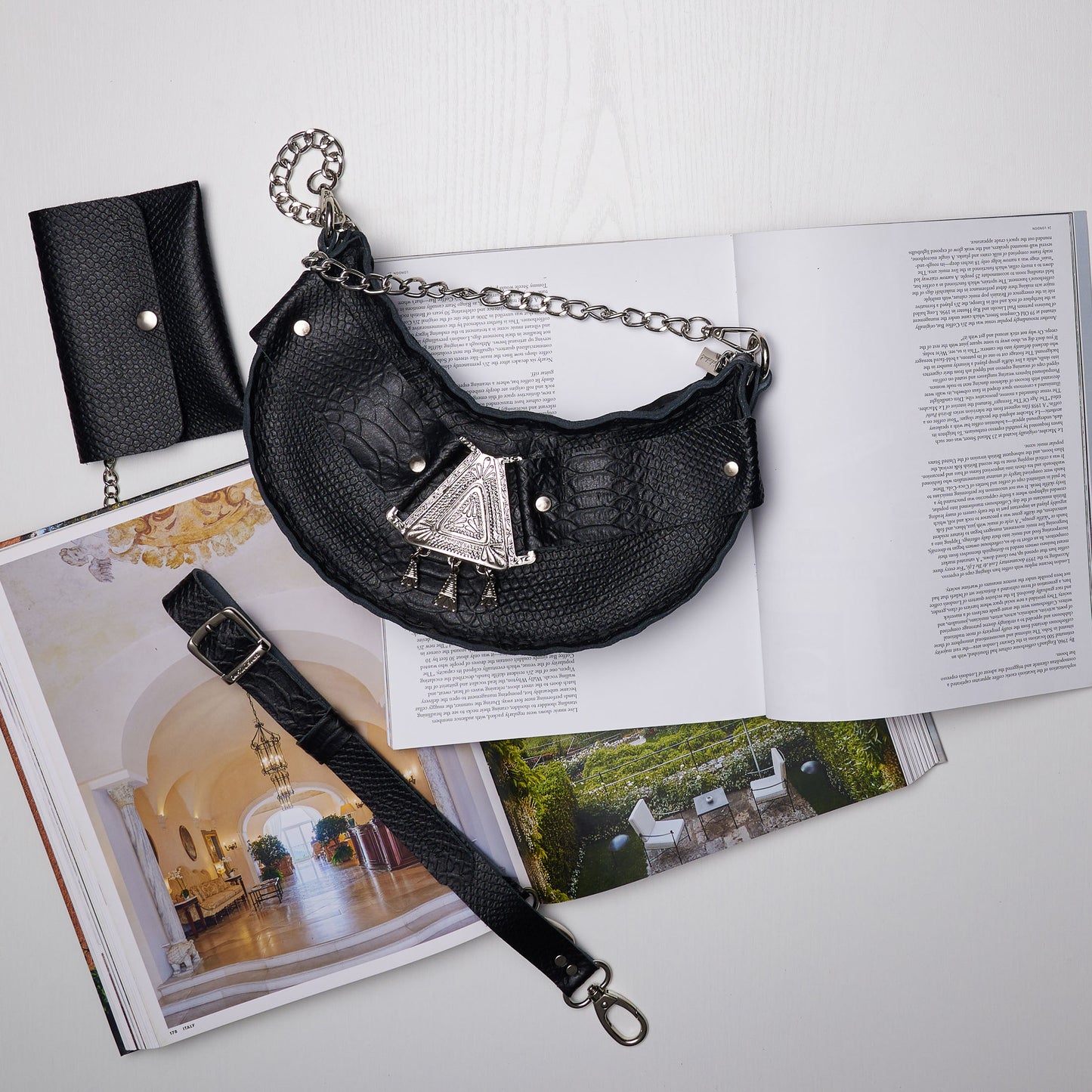 "Walking on sunshine" shoulder bag