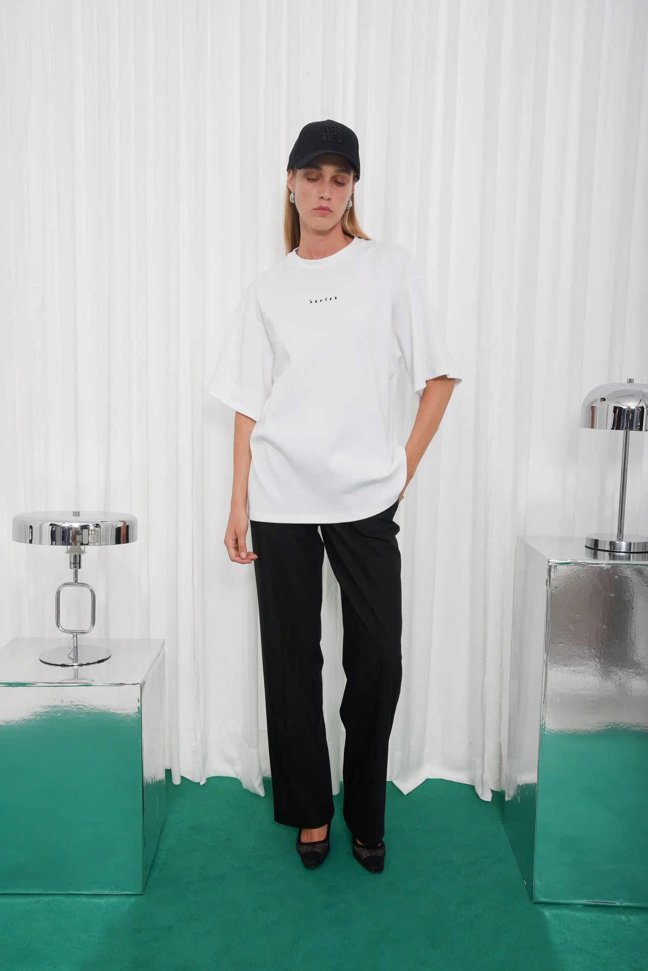 UNTOUCH OVERSIZED T-SHIRT WHITE