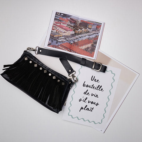 "Dance away" shoulder bag