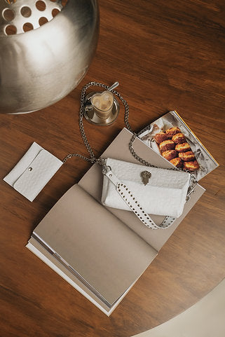 "On my mind" shoulder bag, off white