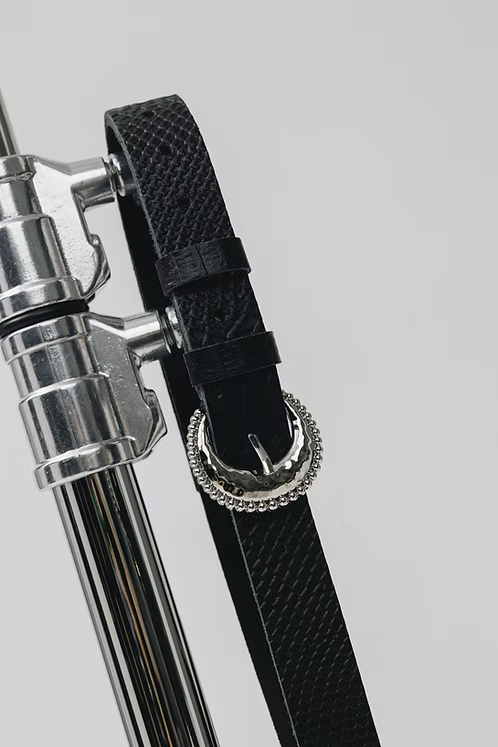 "I am free" leather belt