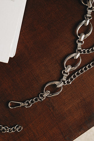 "Aurora" chain belt