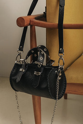 "Unstoppable" barrel bag