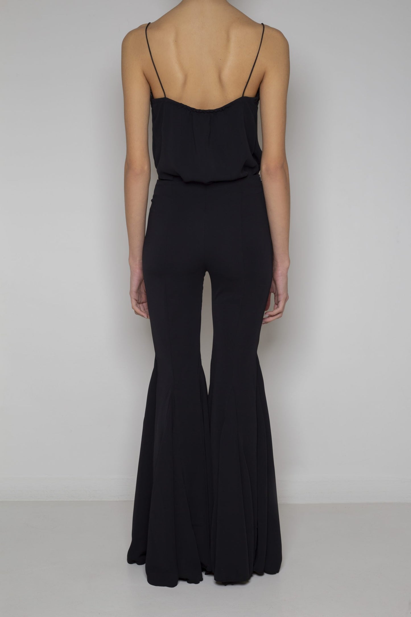 THE WIDE LEG TROUSERS