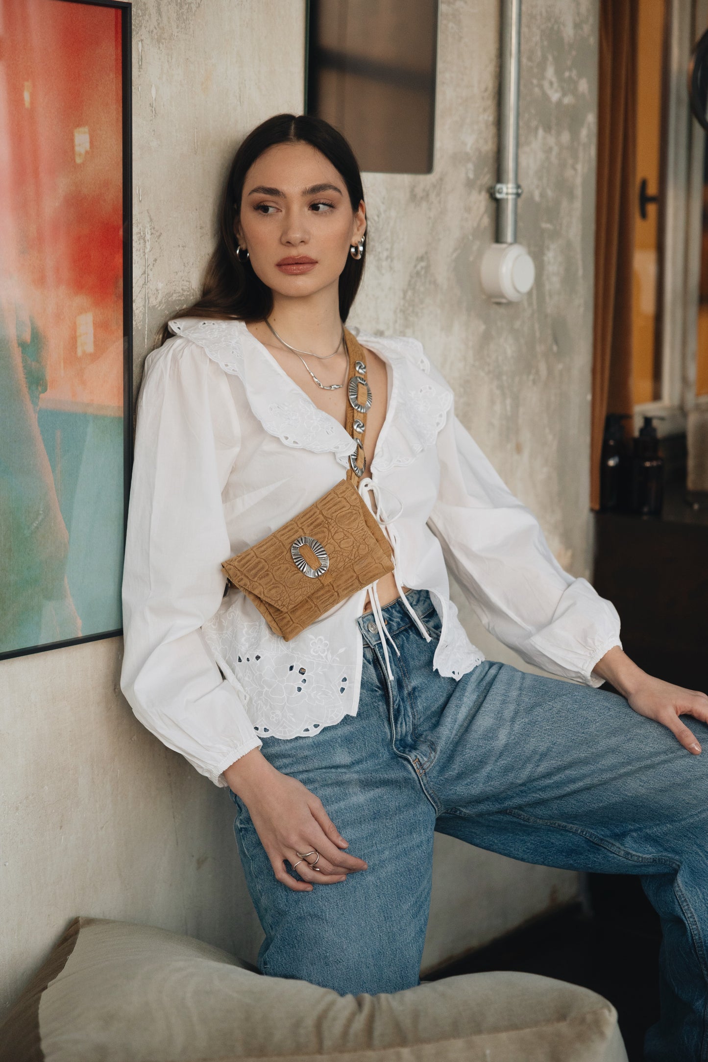 "Don't stop believin'" beltbag, honey suede