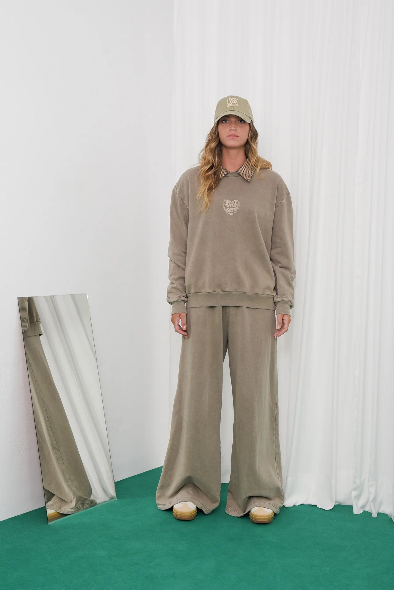 UNIQUE SWEATER BEIGE