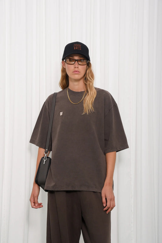 UNIQUE T-SHIRT BROWN