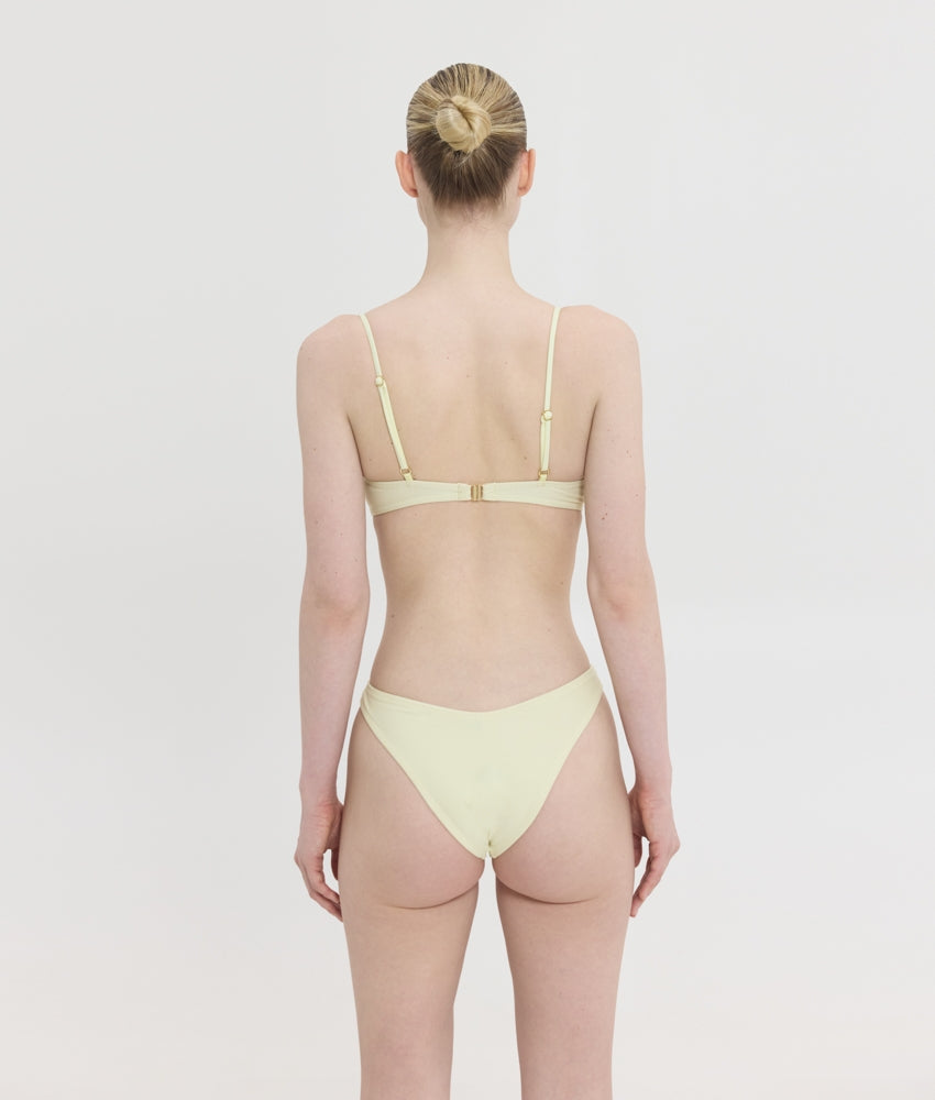 ALICIA BIKINI SHINY BANANA