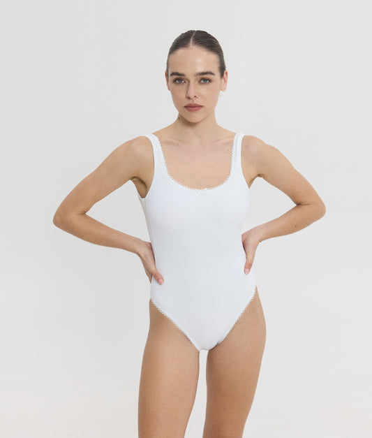 DAISY ONE PIECE WHITE