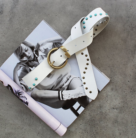 "Blue eyes" leather belt