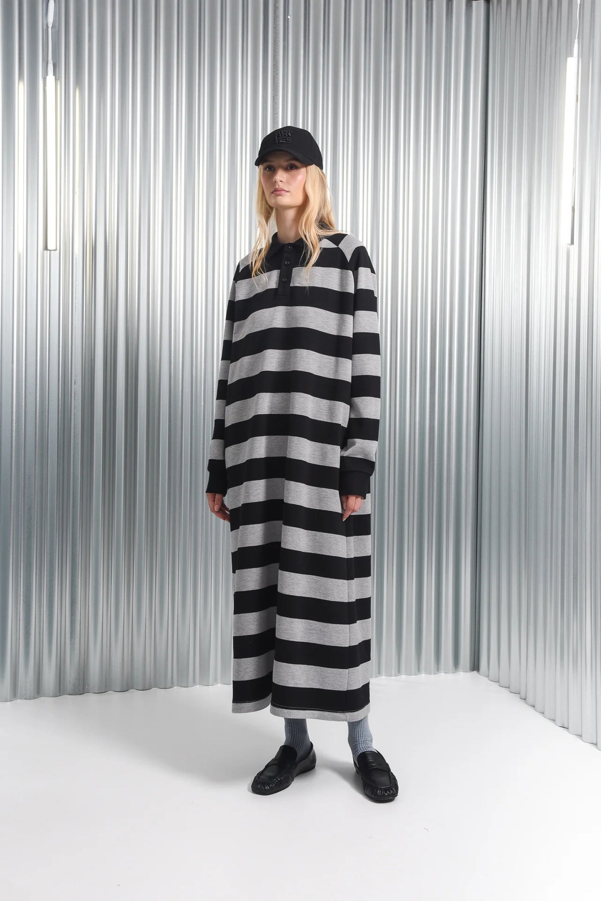 YAMATA LONG DRESS GREY/BLACK