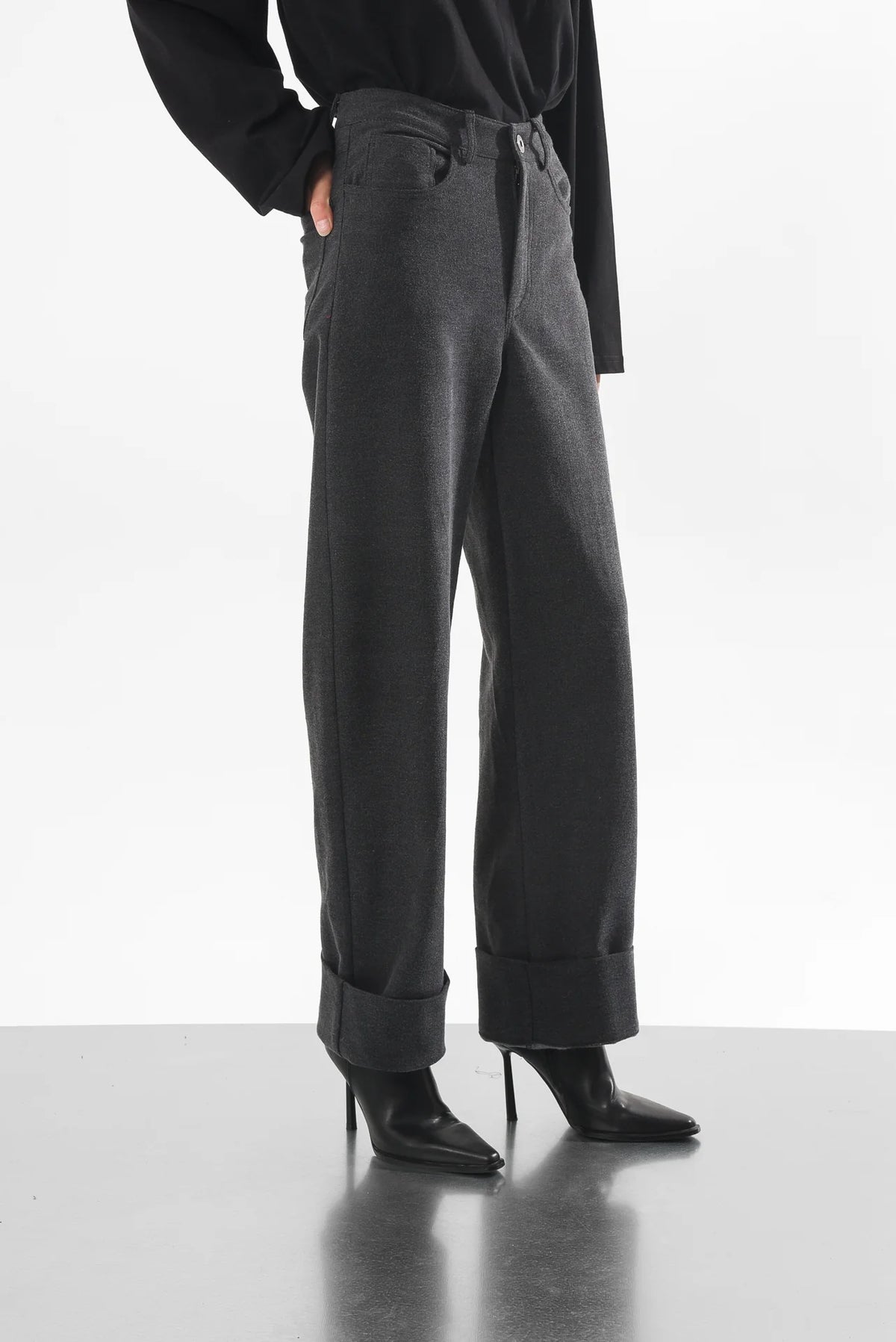 OTZI DENIM PANTS BLACK