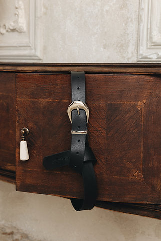 "No words" leather belt Black Nickel
