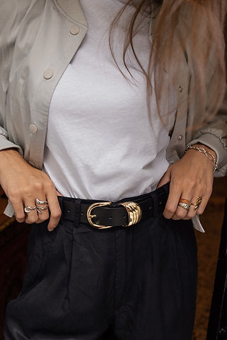 "Minimal" leather belt