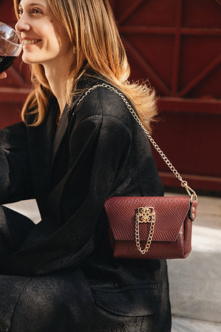 "Don't stop the dance" shoulder bag, cherry