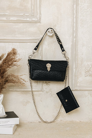 "On my mind" shoulder bag