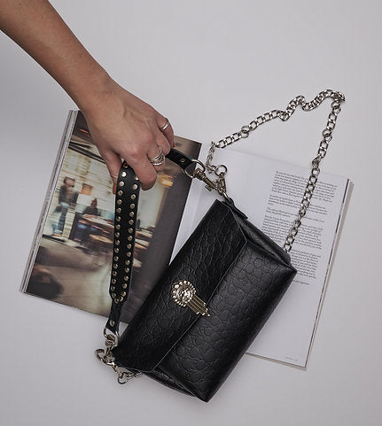 "On my mind" shoulder bag