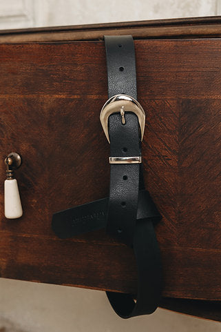 "No words" leather belt Black Nickel