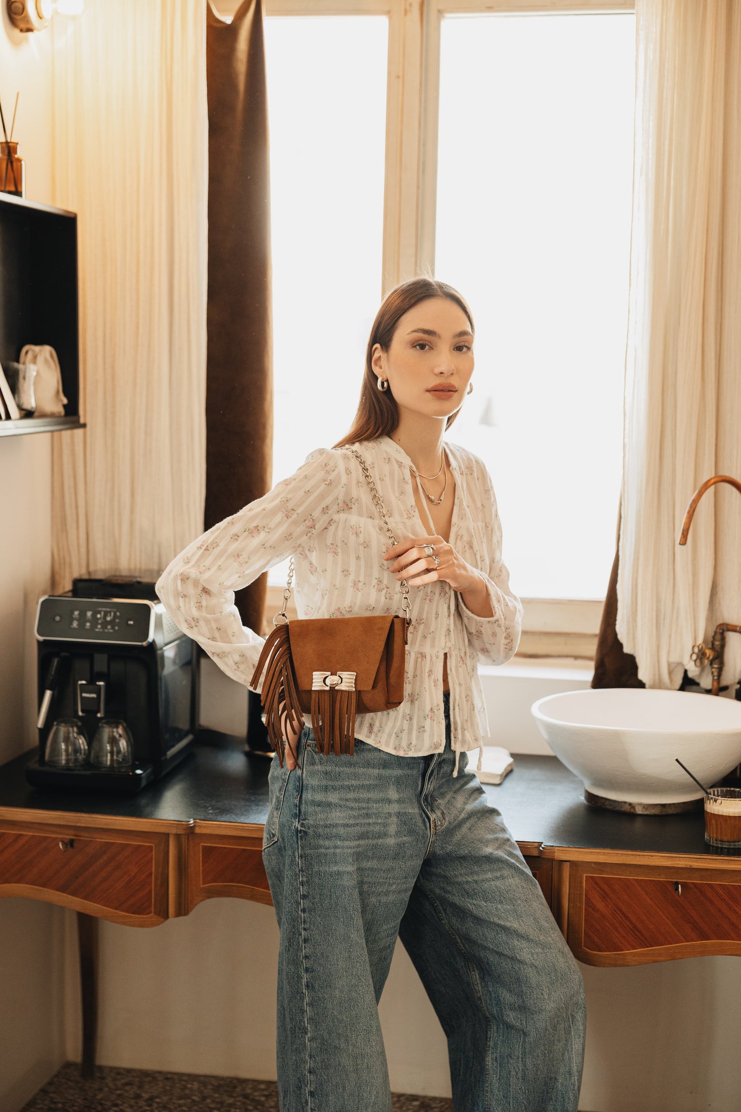 "Woman" shoulder bag, chocolate suede