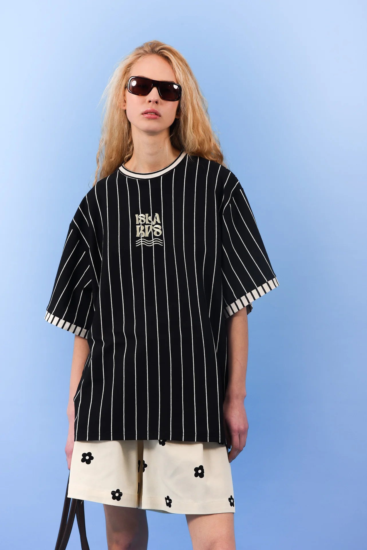 ISLA T-SHIRT BLACK