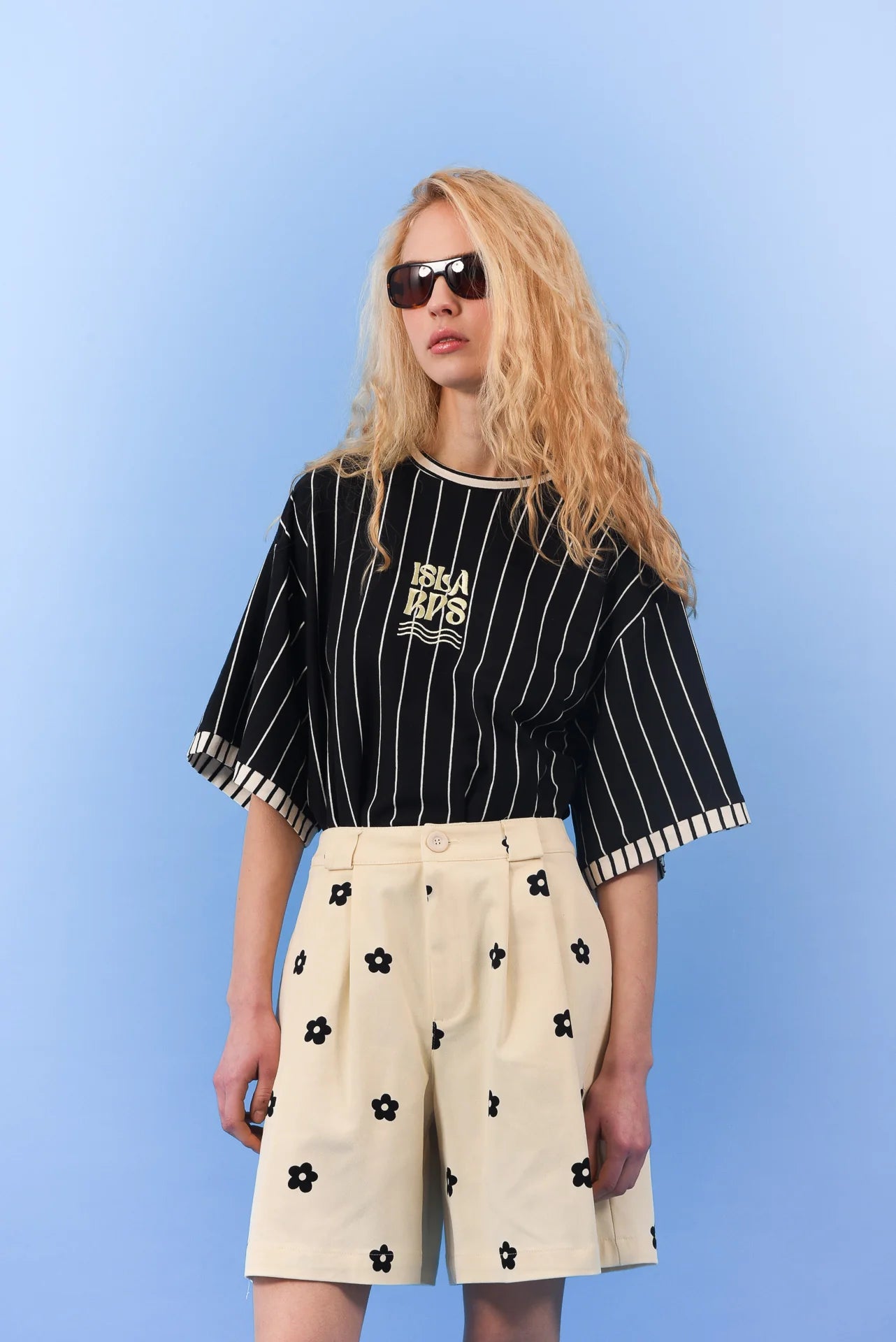 ISLA T-SHIRT BLACK