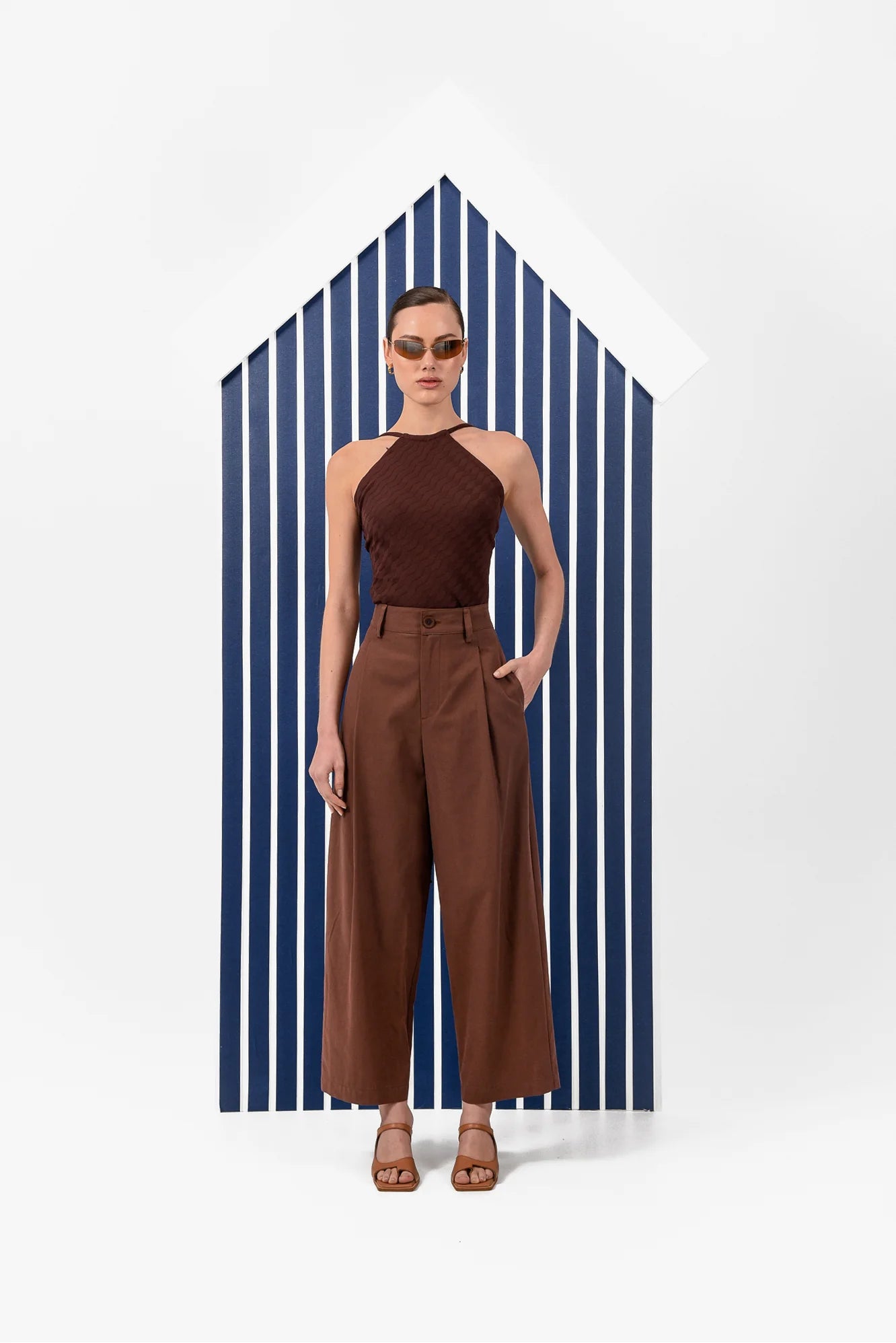 SANDY TOP BROWN