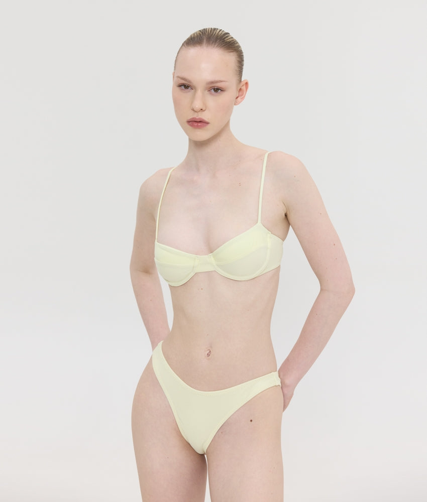 ALICIA BIKINI SHINY BANANA