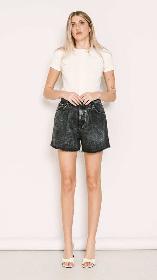 CLEA BLACK PEARL