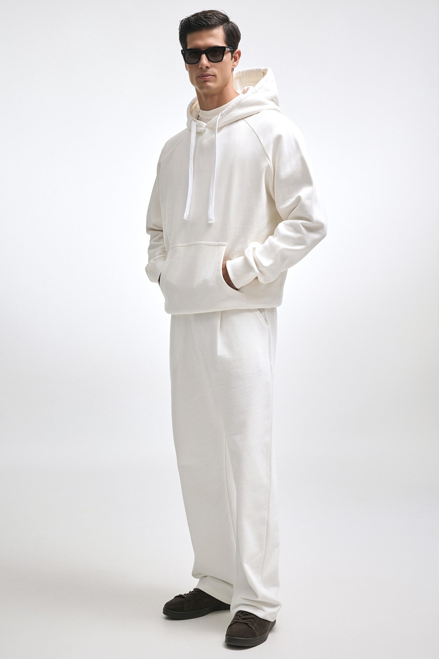 ATHLE HOODIE OFF WHITE