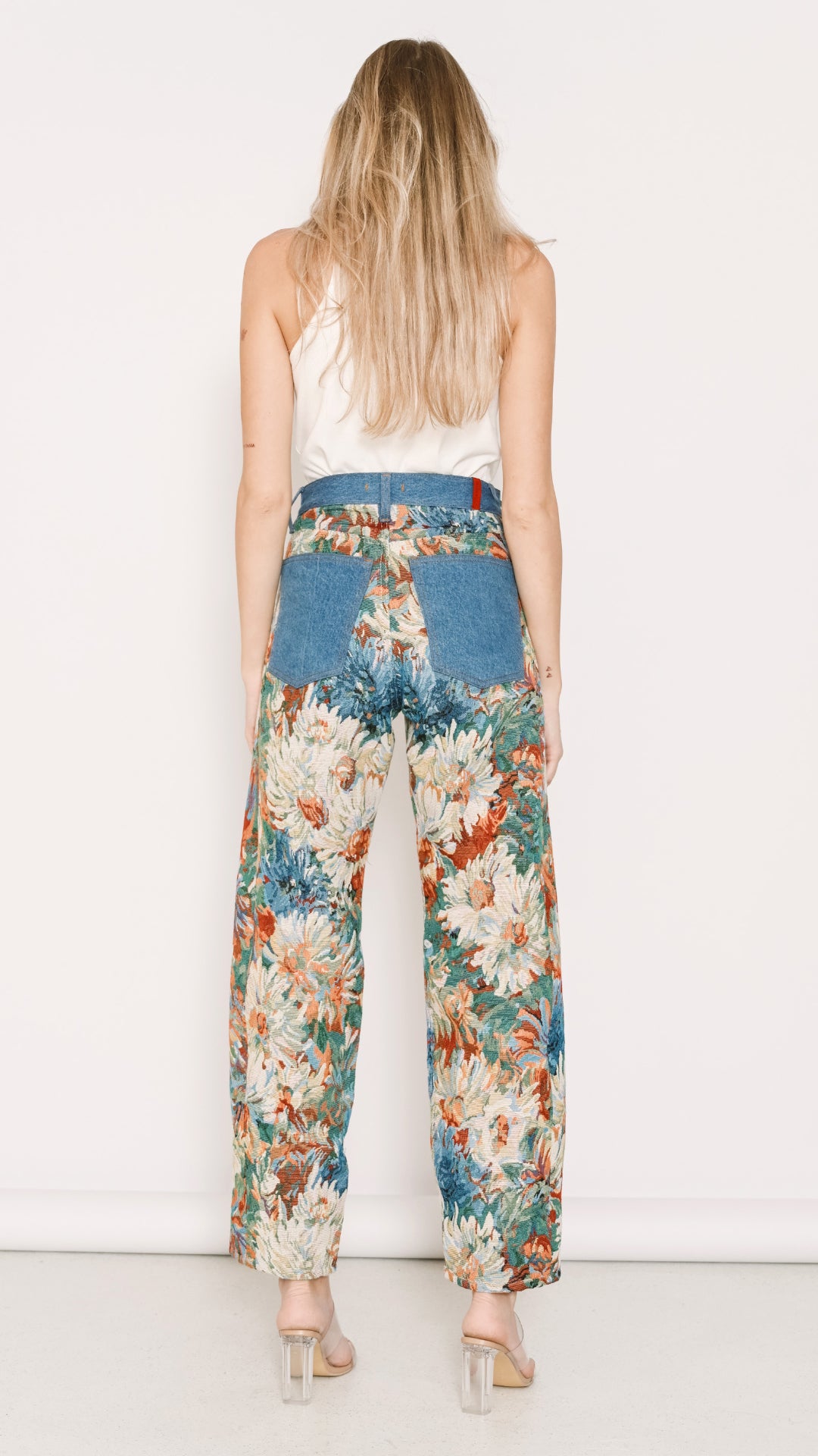 GWEN INDIGO FLOWERS