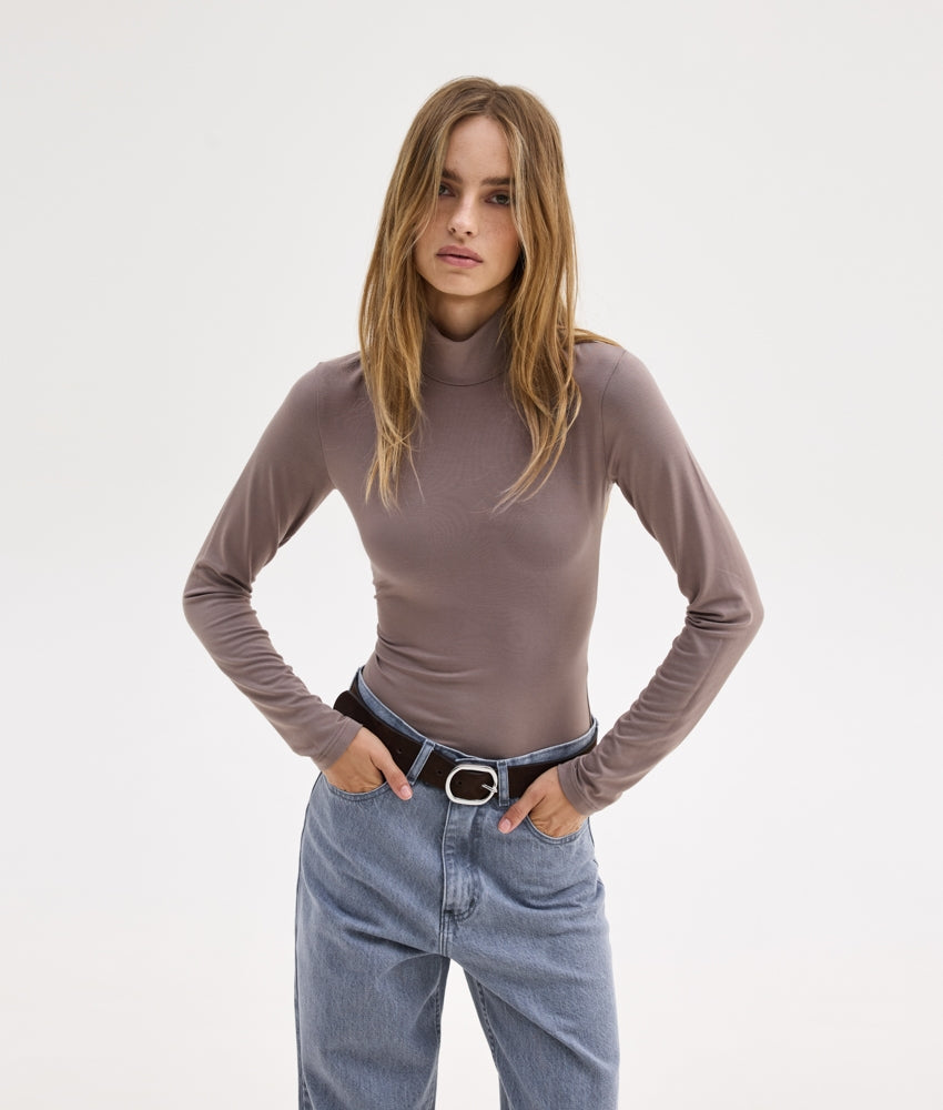 LAURA TURTLENECK TOP GREY