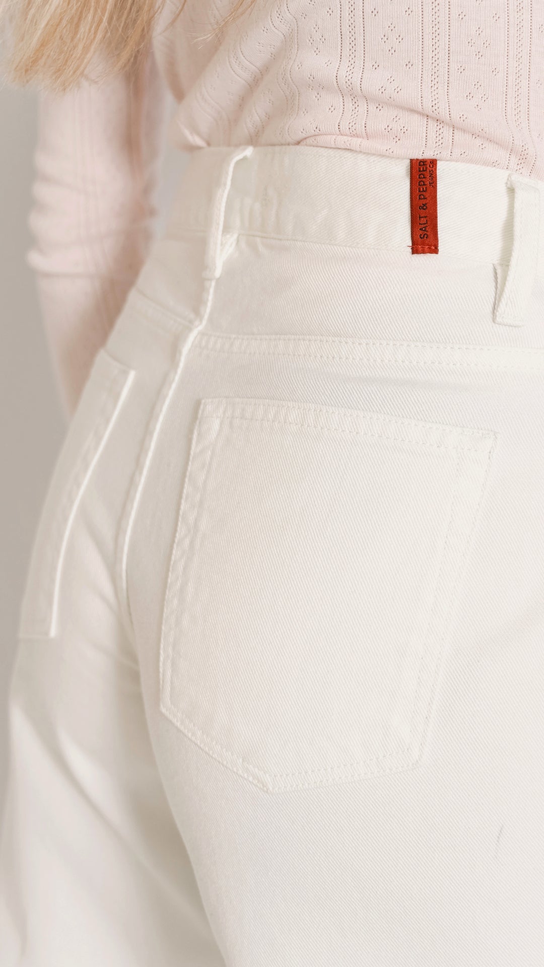 MARISSA OFF-WHITE CROPPED