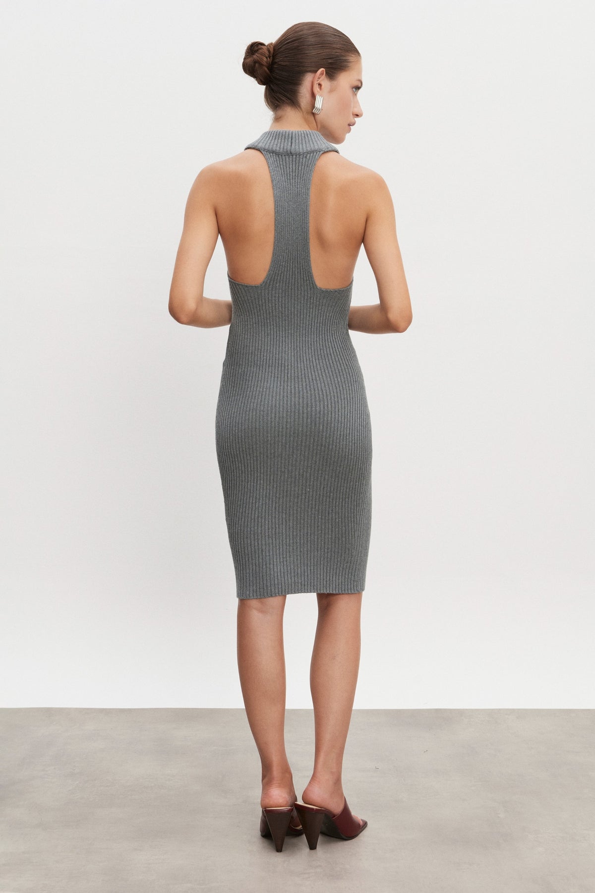 EVA KNITTED MIDI DRESS GREY