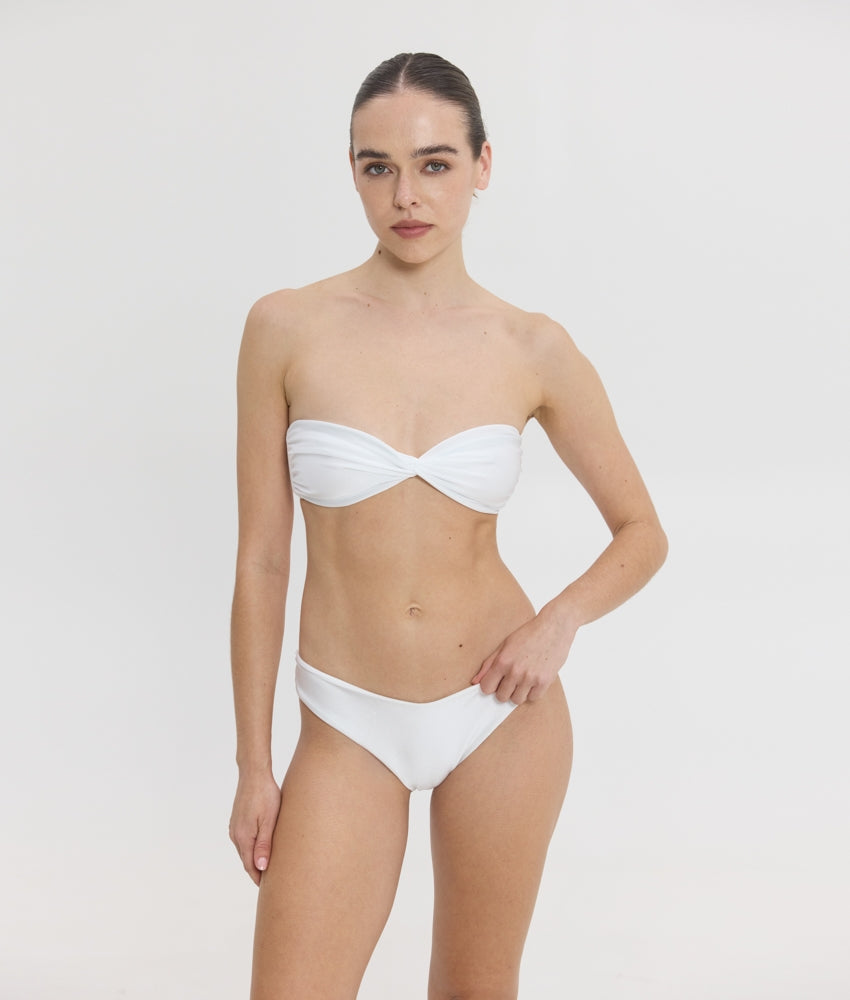 ORCHID BIKINI PEARL WHITE
