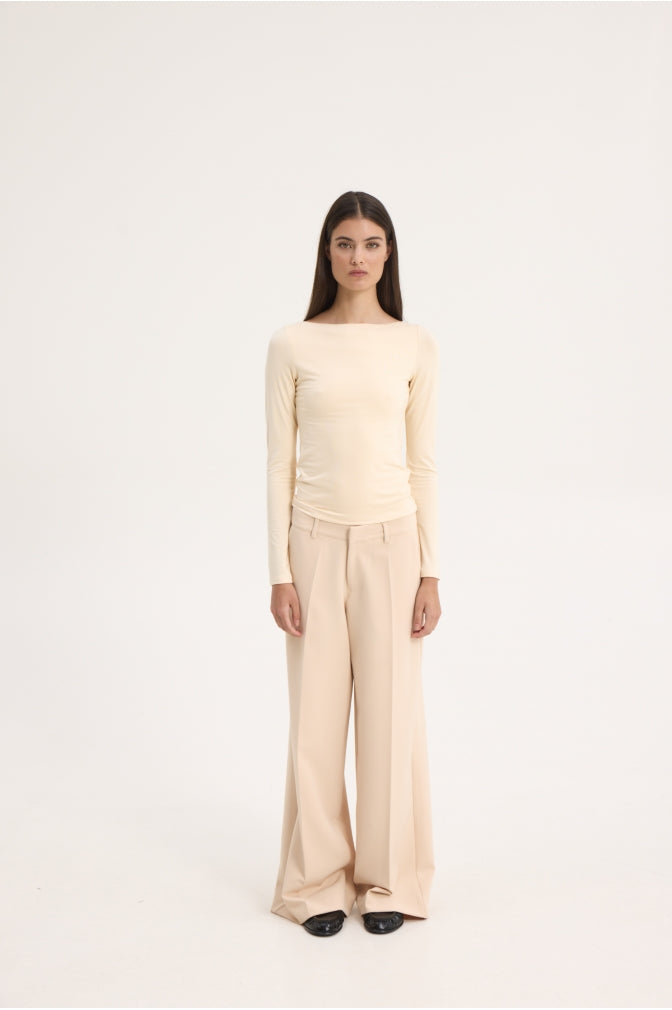 TYRA LOW WAISTED PANTS BEIGE